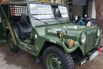 Cận cảnh xe ôtô Jeep giá chỉ 150 triệu đồng ở Hà Nội 