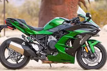 Siêu môtô Kawasaki H2 SX gần 1 tỷ đồng về Việt Nam