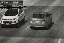 Xe ôtô Ford EcoSport lăn bánh ở Hà Nội, bị phạt tận Hà Tĩnh 