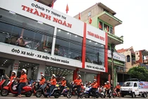 Xe điện Anbico tưng bừng chào hè tại Quảng Bình 