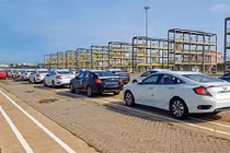 Xe ôtô nhập khẩu giá rẻ "biến mất" tại Việt Nam