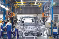 Tổ chức, chuyên gia khuyến nghị gì về thuế tiêu thụ đặc biệt với ôtô?