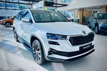 Xả hàng tồn, Skoda Karoq giảm 275 triệu đồng tại đại lý Việt