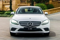 Mercedes-Benz C200 2019 mới giảm tới 225 triệu tại Việt Nam