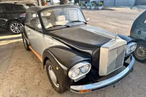 Volkswagen Beetle độ Rolls-Royce - "con bọ hoá công" bán 245 triệu đồng