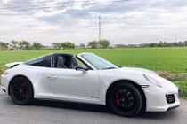 Porsche 911 độc nhất Việt Nam rẻ hơn 3 tỷ mua mới