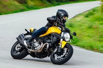 “Quái vật” Ducati Monster 821 bản 2018 lộ diện 