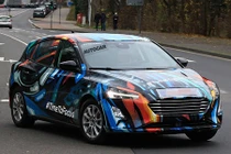 Xe giá rẻ Ford Focus thế hệ mới chuẩn bị ra mắt