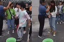 Trang điểm đến trường, nữ sinh bị thầy giáo lau sạch mặt 