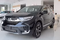 Honda CR-V giảm tới 130 triệu tại Việt Nam, rẻ hơn Mazda CX-5