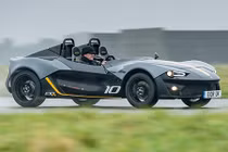 Soi chi tiết "siêu xe bình dân" Zenos E10 R