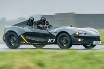 Soi chi tiết "siêu xe bình dân" Zenos E10 R