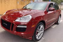 Cận cảnh Porsche Cayenne GTS chỉ 899 triệu đồng tại Hà Nội 