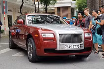 Rolls-Royce Ghost rao bán 11 tỷ đồng về tay đại gia Huế