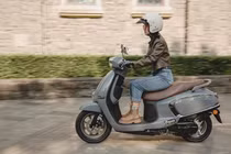 Suzuki US125 2024 - xe ga đẹp như Vespa giá chỉ 35,6 triệu đồng