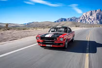 Ngắm xe "cơ bắp" Mỹ 1965 SPLITR Mustang siêu độc