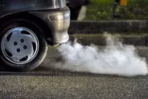 Dừng đăng kiểm ôtô không đáp ứng được mức khí thải