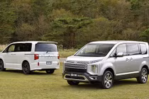 Chi tiết MPV Mitsubishi D:5 Delica 2019 giá từ 859 triệu đồng