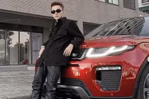 Sơn Tùng MT-P "show hàng" Range Rover Evoque 2,7 tỷ