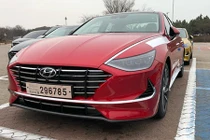 Hyundai Sonata 2020 mới lần đầu tiên lăn bánh trên phố