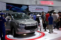 Thị trường ôtô Việt còn giảm giá mạnh vì hàng "tồn kho"