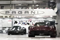 Pagani "nhá hàng" siêu phẩm Huayra Roadster mới