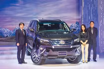 Toyota Việt Nam đứng đầu thị trường ôtô sau 9 tháng 