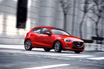 Mazda2 (CKD) tại Việt Nam thay đổi gì so với xe nhập?