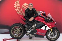 Siêu môtô Ducati Panigale V4 25th hơn 2 tỷ đồng tại Malaysia