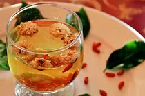 Mỗi ngày uống 1 chén trà kỷ tử bạn sẽ thấy điều bất ngờ sau 1 tuần