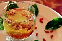 Mỗi ngày uống 1 chén trà kỷ tử bạn sẽ thấy điều bất ngờ sau 1 tuần