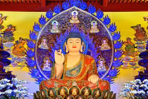 Để ảnh Phật trong ví, làm hình nền máy tính, điện thoại được không?