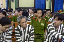 Thói quen ra “mật lệnh” của trùm giang hồ Năm Cam