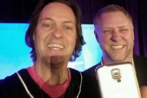 Điểm tin: HTC One M8 phiên bản nhựa, giá rẻ bất ngờ