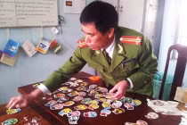 Nhận mặt đồ chơi Trung Quốc khiến 32 học sinh ngất xỉu