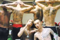 Băng đảng nào hùng hậu nhất trong Hội Tam Hoàng?