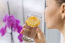 Uống nước lọc để giảm cân kiểu Nhật