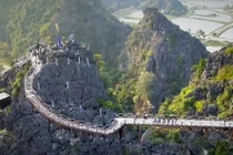 Xâm hại di sản Tràng An: Mức kỷ luật đã đủ sức răn đe? 