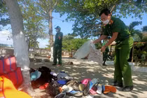 Chìm tàu ở Cửa Đại: Tìm thấy thi thể bé trai 3 tuổi