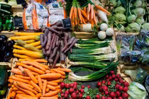 Chọn siêu thị mua rau quả an toàn, rùng mình khi biết sự thật