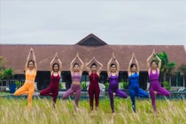 Phát hiện cuộc thi người đẹp Nữ hoàng Yoga “chui” ở Quảng Ninh