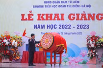 Thủ tướng Phạm Minh Chính đánh trống Khai giảng năm học mới 2022