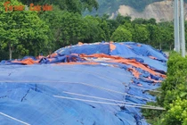 Bãi rác khổng lồ “nhấn chìm” đường Trương Hán Siêu: UBND TP Hòa Bình vào cuộc