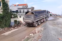 Xe quá khổ, cơi nới thành thùng sắp bị xóa sổ?