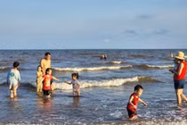 Khu du lịch Quất Lâm thu hút khách trẻ em