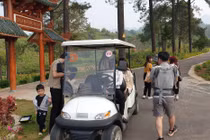 Xe điện “nhiều không” hoạt động ở rừng thông bản Áng: UBND Mộc Châu nói gì?