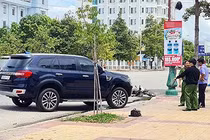 Khởi tố vụ nữ sinh lớp 12 bị quân nhân lái ô tô tông tử vong ở Ninh Thuận