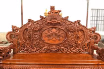 Soi giá những bộ bàn ghế khiến “thượng đế” vung tiền không tiếc tay