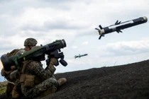 Mỹ đang cạn dần tên lửa chống tăng Javelin gửi cho Ukraine