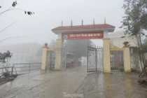 Cận cảnh bếp ăn vụ 11 học sinh ăn 2 gói mì tôm ở Lào Cai